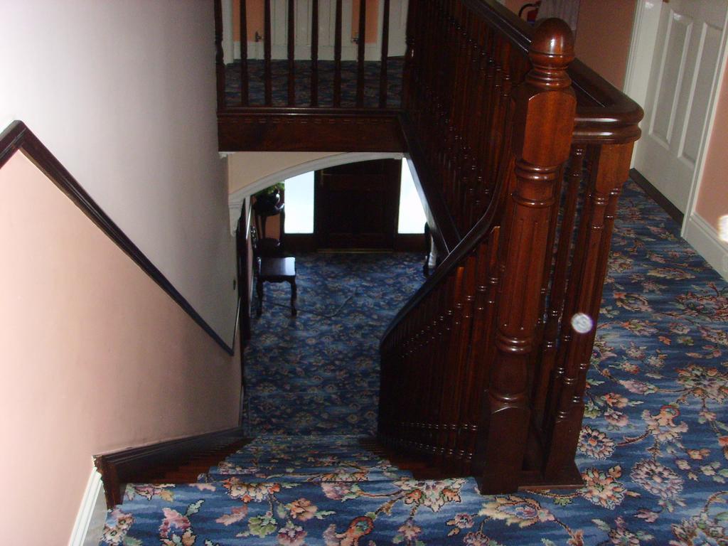 Springfield House B&B Клонакилти Экстерьер фото